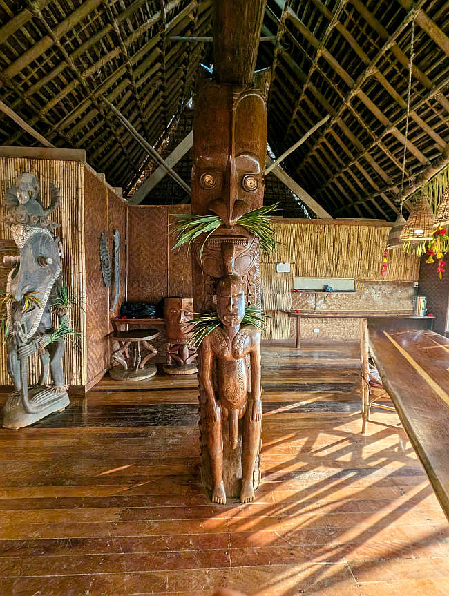 Carvings in public area of the lodge