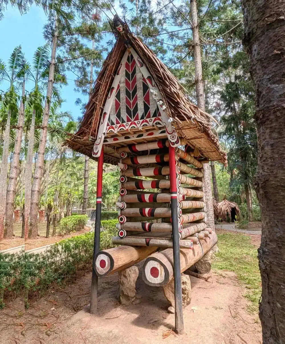 Trobriand Yam House (Riku) Mwauri clan Dayagila Village